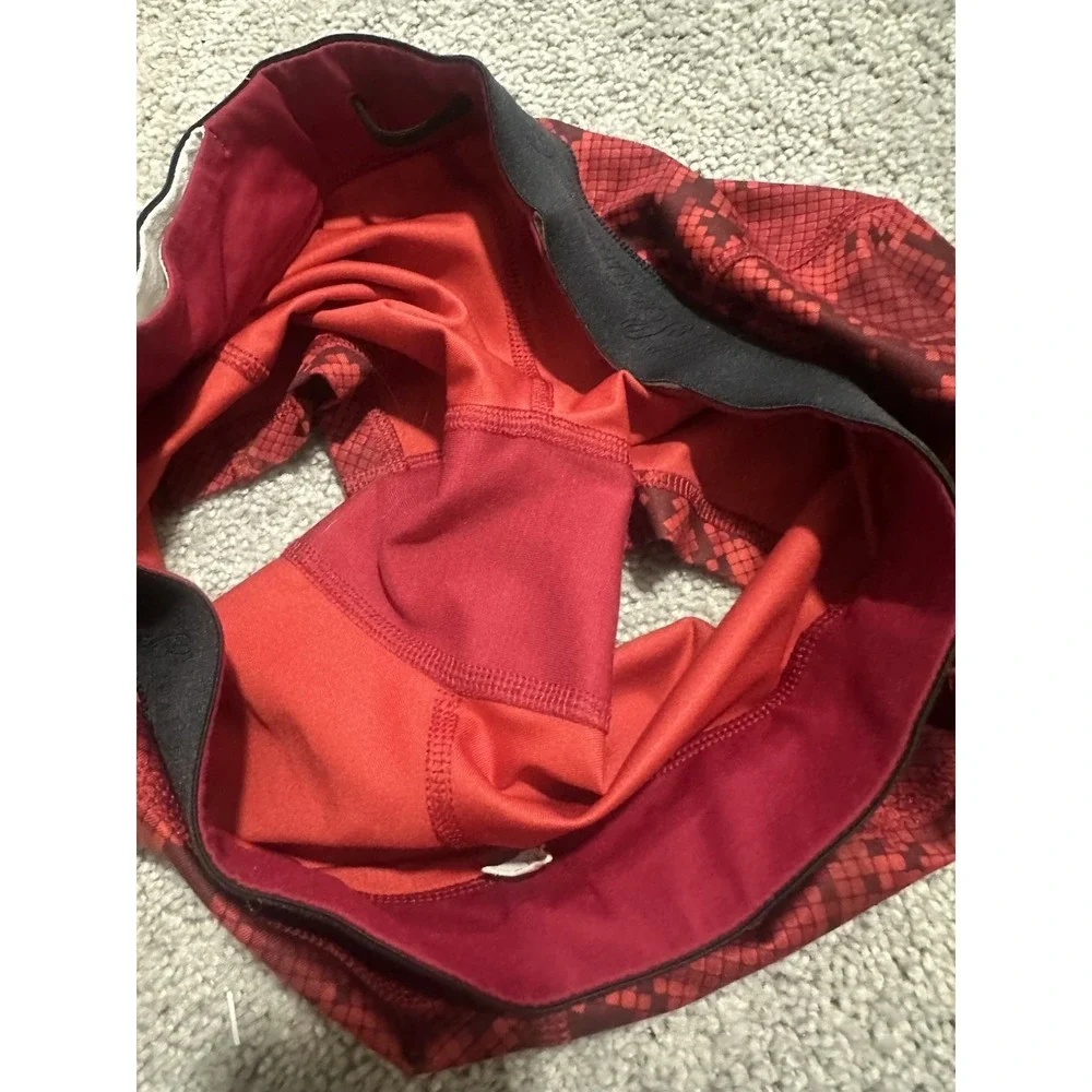 Lululemon What The Sport Short Mini Ziggy‎ Snake Red Tide 6